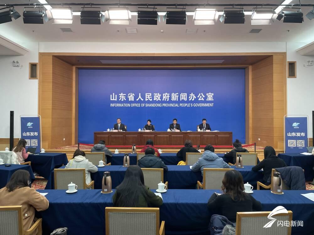 2025年正版资料免费大全中特,和平解答解释与落实展望